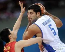 广厦队实力不容忽视，欲冲击季后赛资格