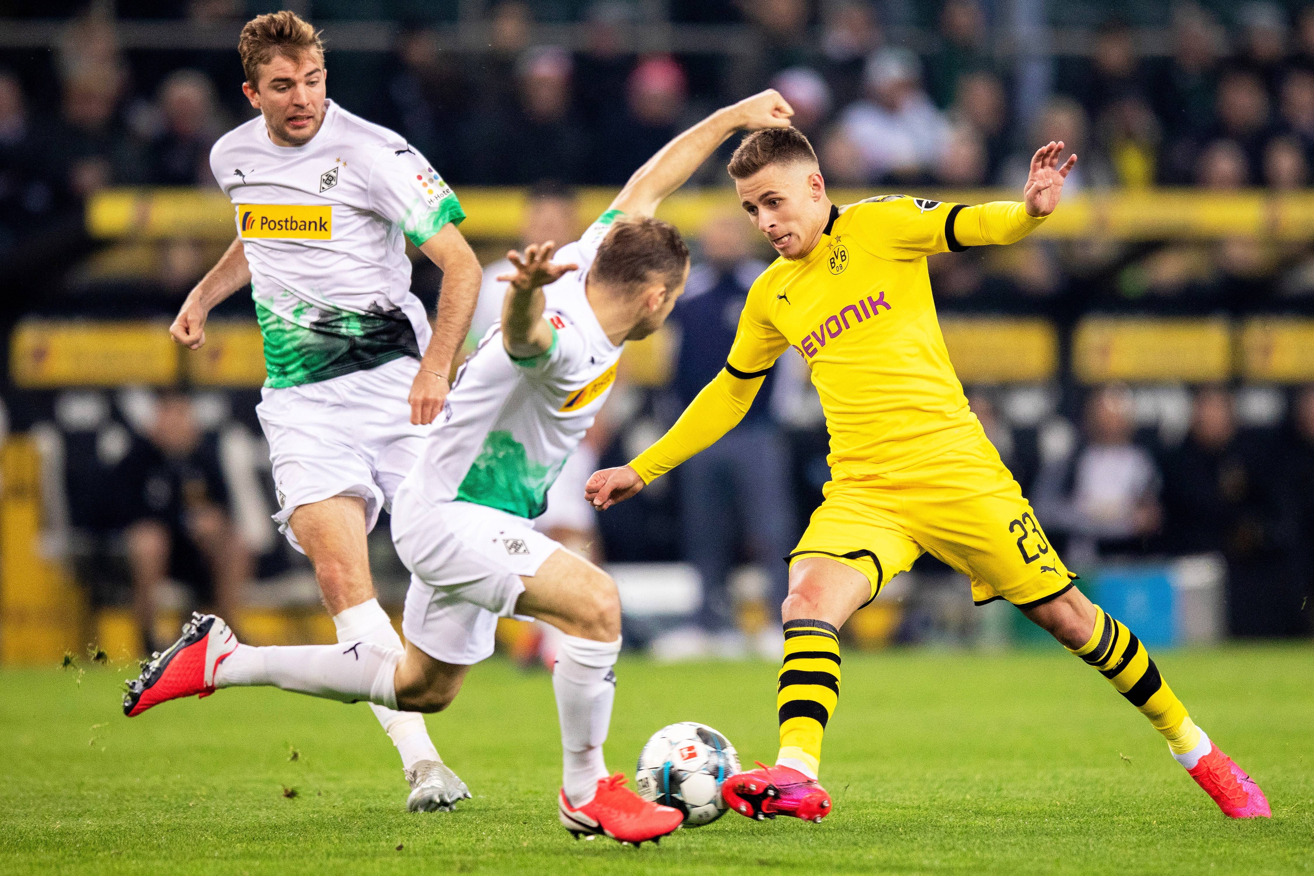 九州娱乐VIP-多特蒙德不敌柏林赫塔，托马斯·德克曼斯托远射破门