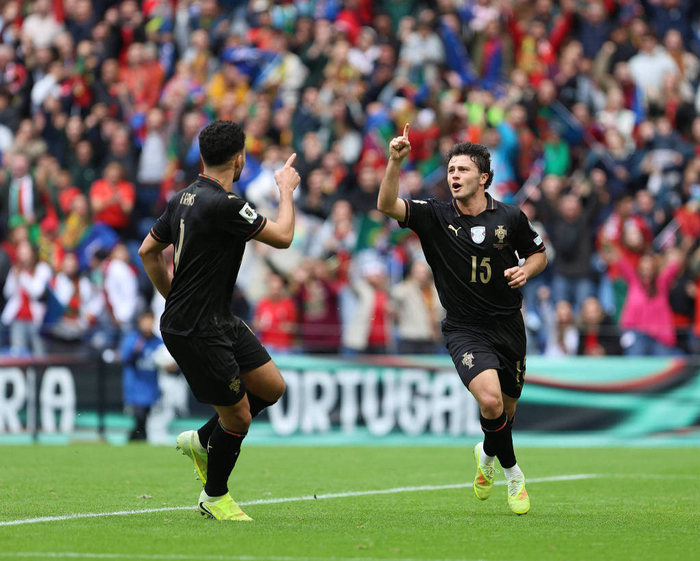 关于葡萄牙队正计划客场比赛迎接挪威队的挑战的信息